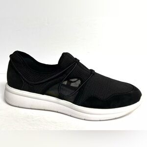 Clarks Womens Ezera Skip Slip On Sneaker Black Size 11 M